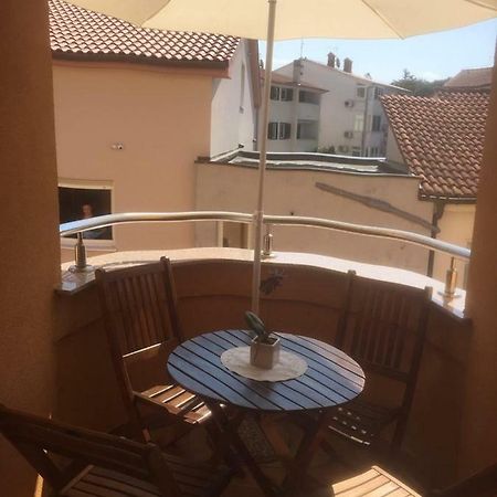 מדולין Apartment Ejla מראה חיצוני תמונה