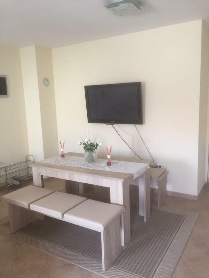 מדולין Apartment Ejla מראה חיצוני תמונה